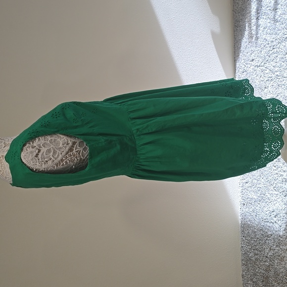 J. CREW Kelly Green Eyelet Dress Sz 12 - Picture 4 of 12
